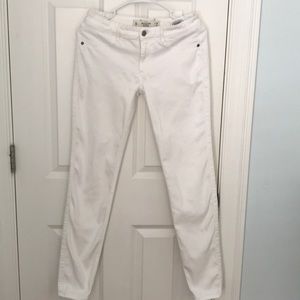 Abercrombie & Fitch white jeans.